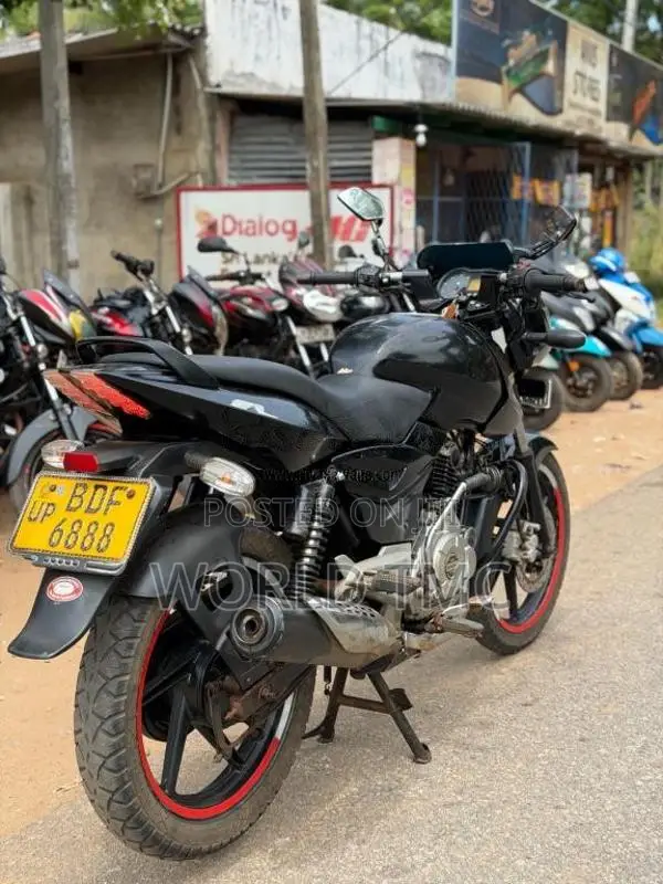 Bajaj Pulsar 150 2015 Motorbike (Used)