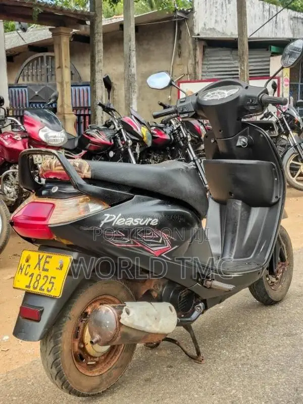 Hero Pleasure 2011 Motorbike (Used)