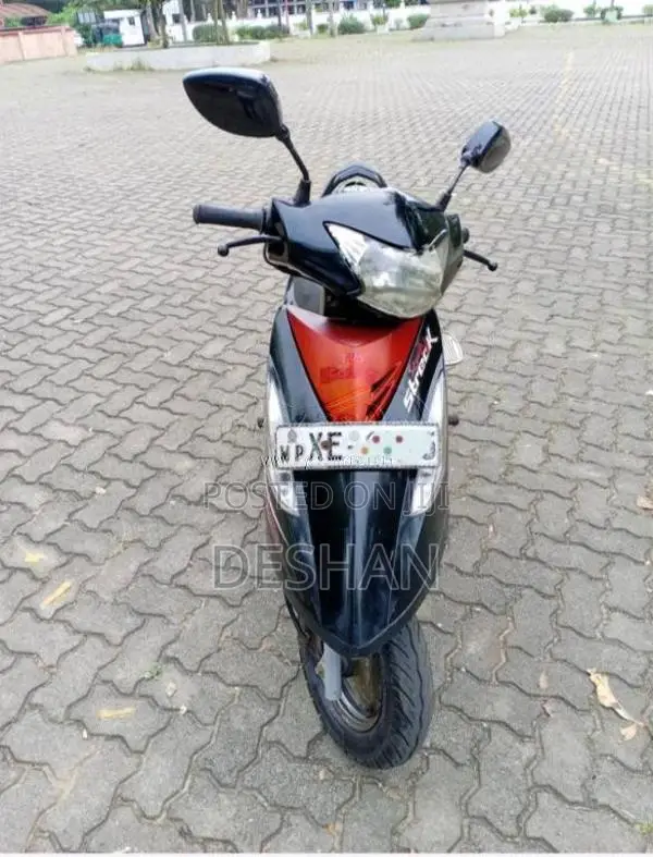 TVS Scooty Streak 2012 Motorbike (Used)