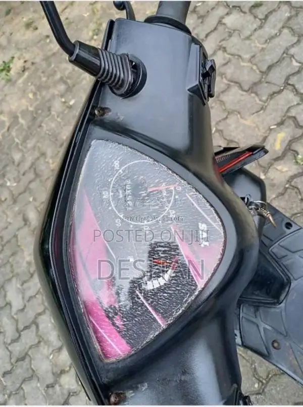TVS Scooty Streak 2012 Motorbike (Used)