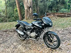 Bajaj Pulsar 2015 Motorbike (Used)
