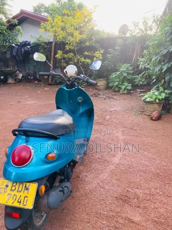 Demak Scooty 2016 Motorbike (Used)