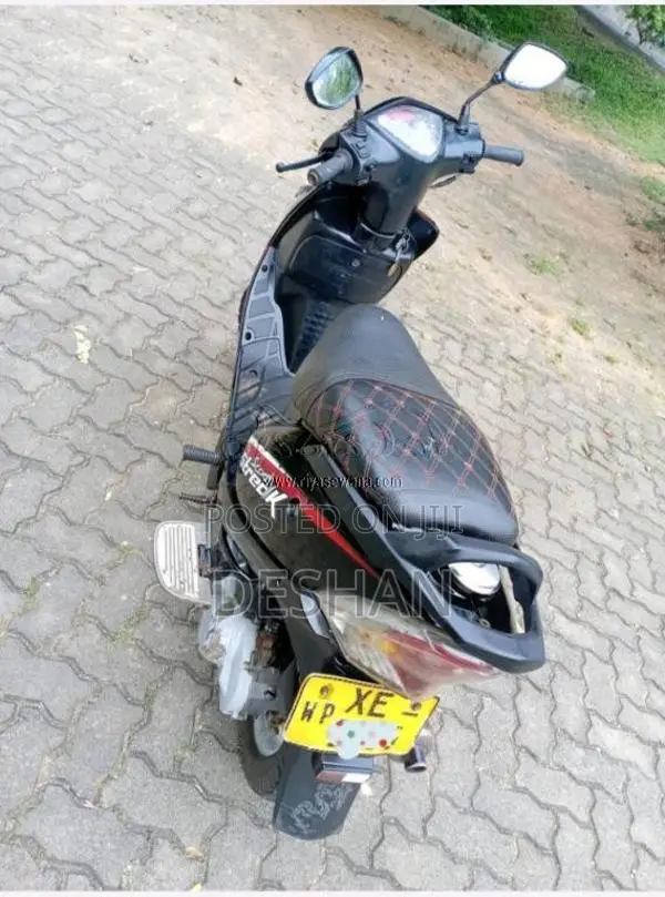 TVS Scooty Streak 2012 Motorbike (Used)