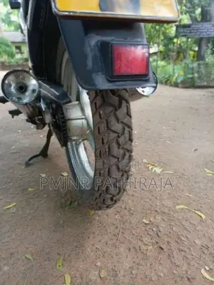 Honda CB 125 2001 Motorbike (Used)