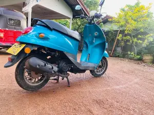 Demak Scooty 2016 Motorbike (Used)