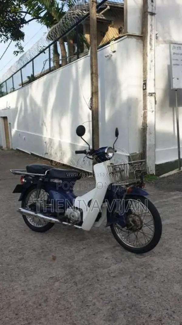Honda Press Cub 2004 Motorbike (Used)