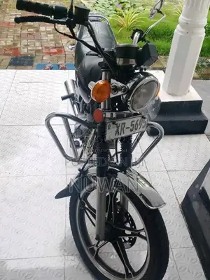 Suzuki GN125 2012 Motorbike (Used)