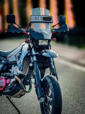 Suzuki DRZ 400SM 2017 Motorbike (Used)