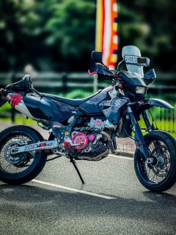 Suzuki DRZ 400SM 2017 Motorbike (Used)