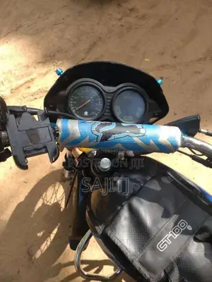 Bajaj CT-100 2012 Motorbike (Used)