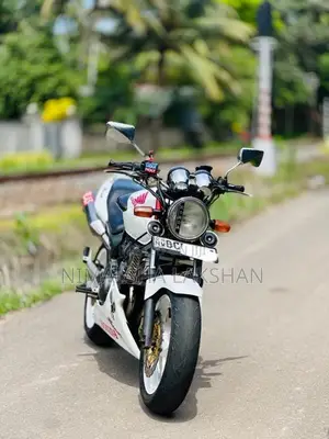 Honda Hornet 250 2015 Motorbike (Used)