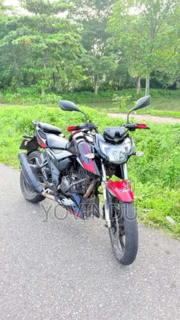 TVS Apache RTR 200 2017 Motorbike (Used)