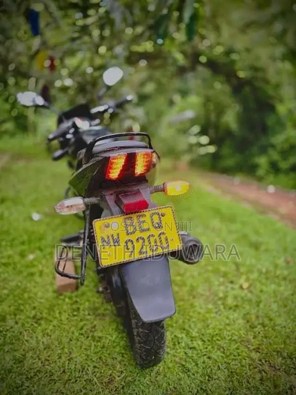 Bajaj Pulsar 2016 Motorbike (Used)