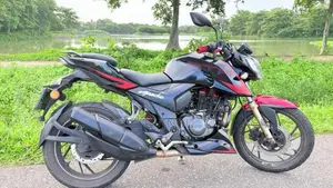 TVS Apache RTR 200 2017 Motorbike (Used)