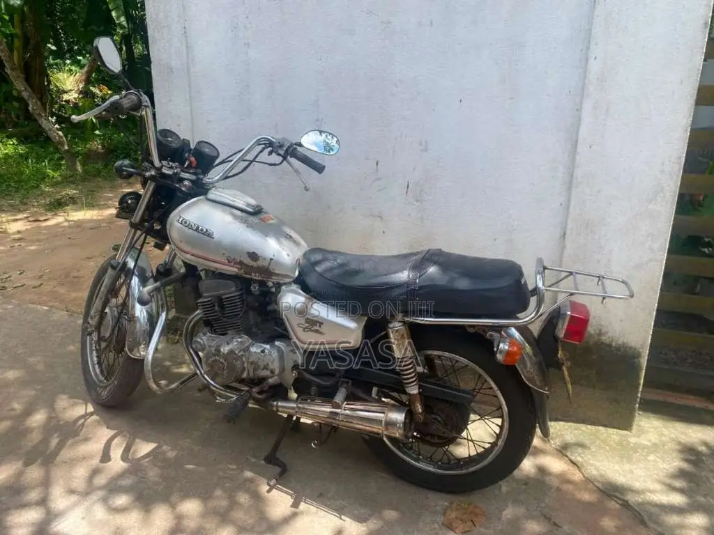 Honda CM Custom 1992 Motorbike (Used)