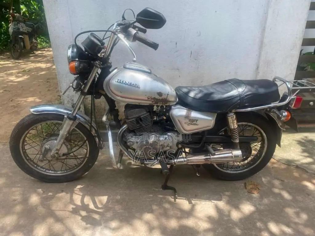 Honda CM Custom 1992 Motorbike (Used)