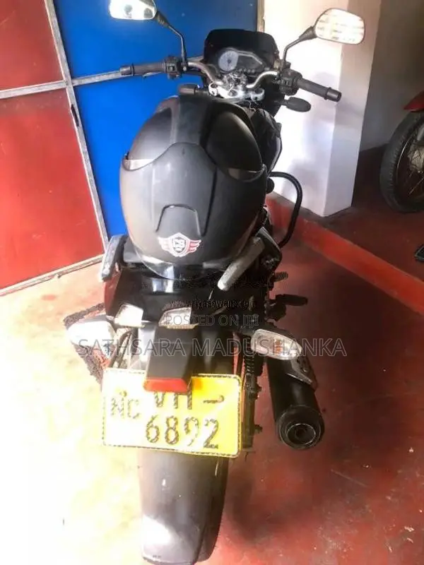 Bajaj Pulsar 150 2011 Motorbike (Used)