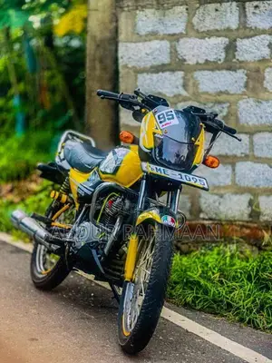 Bajaj CT-100 2005 Motorbike (Used)