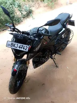 Bajaj Pulsar N160 Premium 2025 Motorbike (Used)
