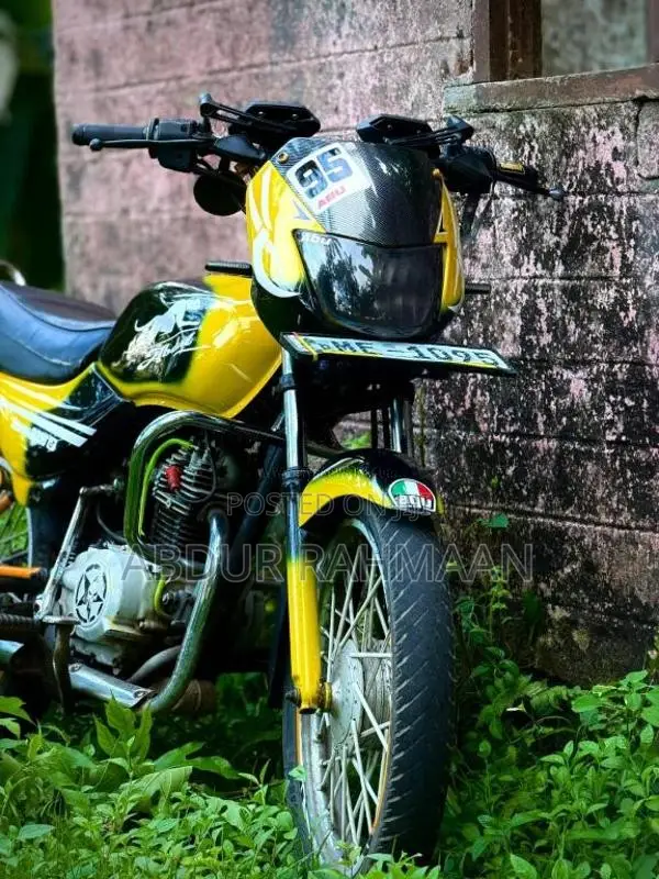 Bajaj CT-100 2005 Motorbike (Used)