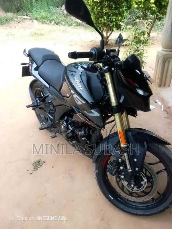 Bajaj Pulsar N160 Premium 2025 Motorbike (Used)