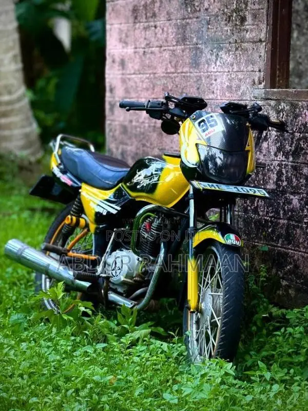 Bajaj CT-100 2005 Motorbike (Used)