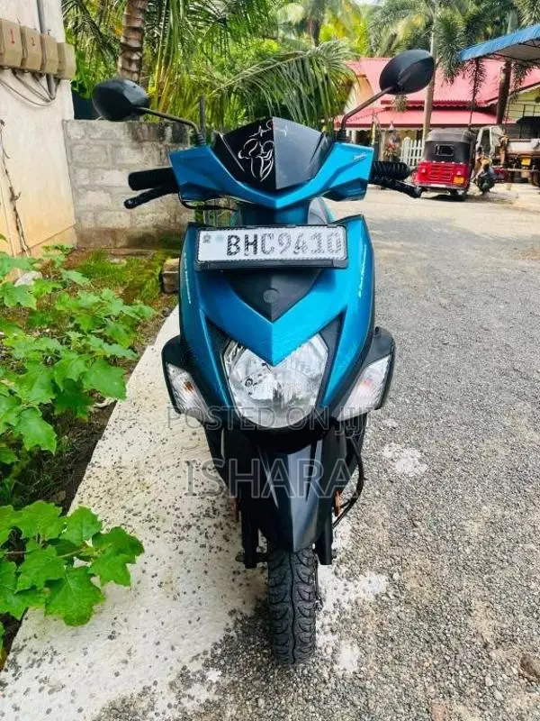 Yamaha ZR 2018 Motorbike (Used)
