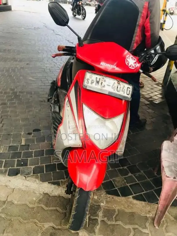 Honda Dio 2010 Motorbike (Used)