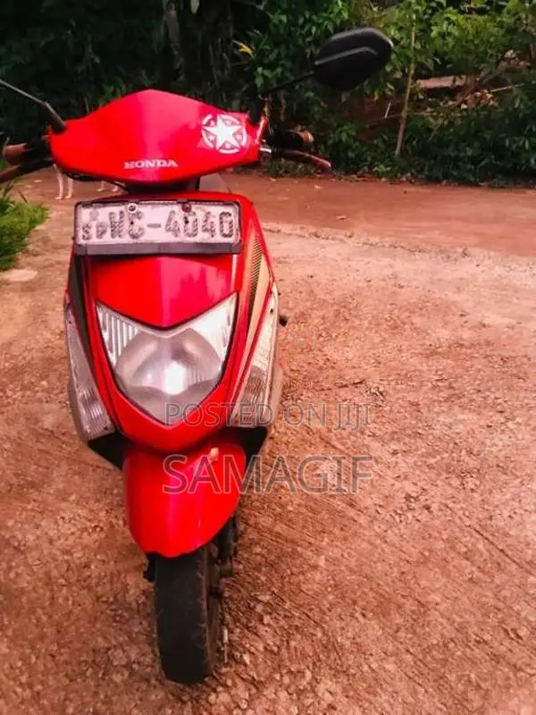 Honda Dio 2010 Motorbike (Used)