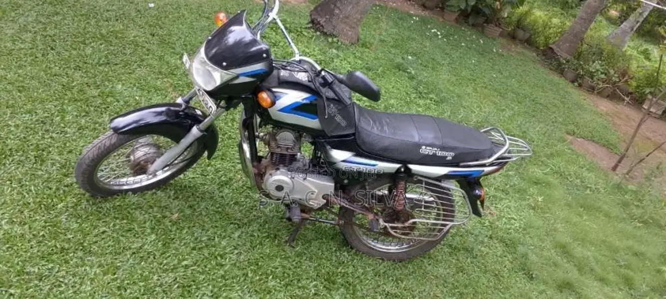 Bajaj CT-100 2010 Motorbike (Used)