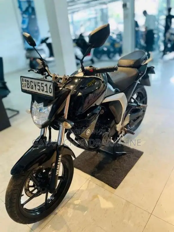 Yamaha Fz Version 2.0 2018 Motorbike (Used)