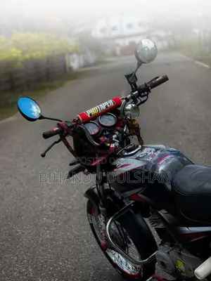 Bajaj CT-100 2017 Motorbike (Used)