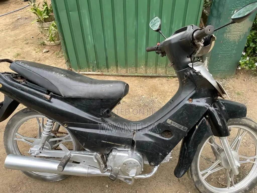 Ranomoto Wave 2010 Motorbike (Used)