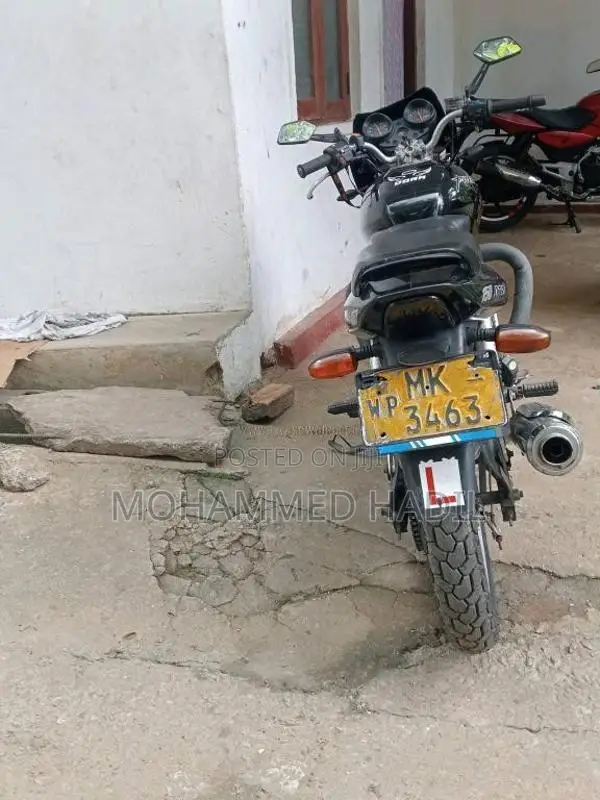 Bajaj Pulsar 2005 Motorbike (Used)
