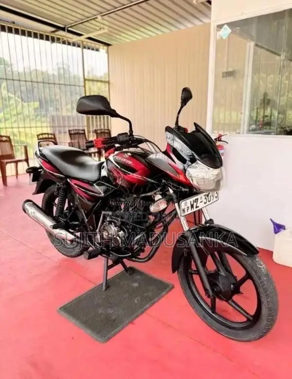 Bajaj Discover 2011 Motorbike (Used)