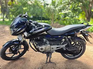 Bajaj Pulsar 150 2015 Motorbike (Used)