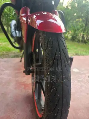 Hero Hunk 2013 Motorbike (Used)