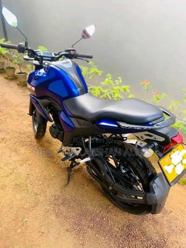 Yamaha FZ Version 3.0 2019 Motorbike (Used)