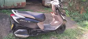 TVS ZEST 2017 Motorbike (Used)