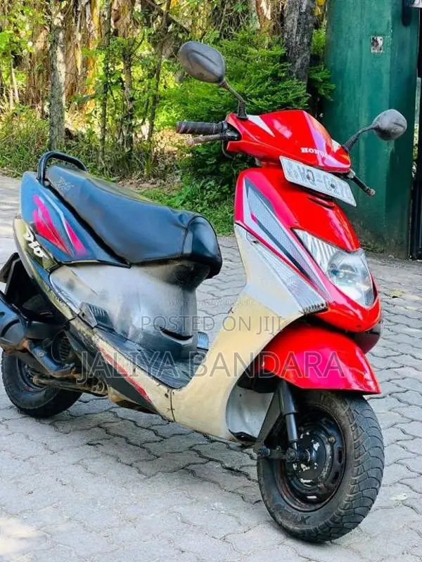Honda Dio 2009 Motorbike (Used)