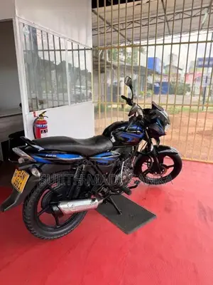 Bajaj Discover 2013 Motorbike (Used)