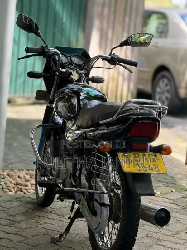 Bajaj CT-100 2013 Motorbike (Used)