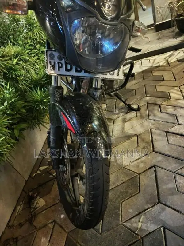 Bajaj Pulsar 2017 Motorbike (Used)