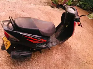 Honda Dio 2010 Motorbike (Used)