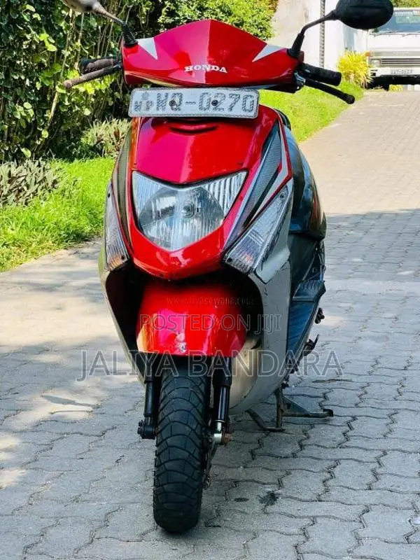 Honda Dio 2009 Motorbike (Used)