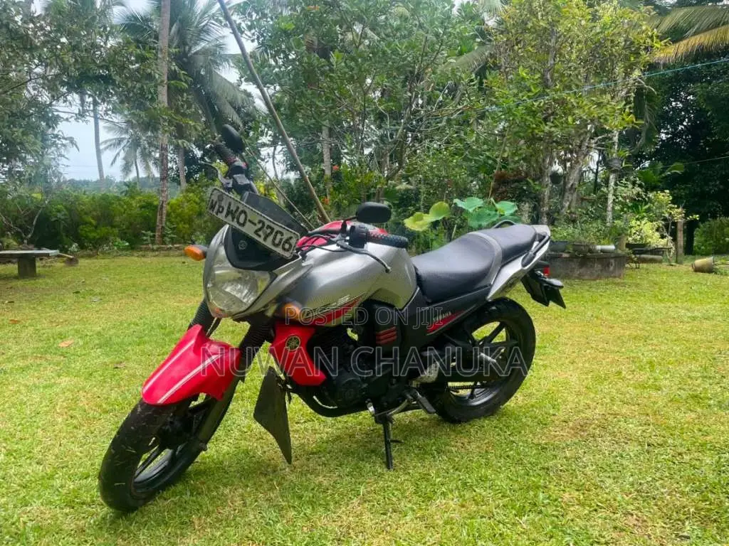 Yamaha FZ-S 2011 Motorbike (Used)