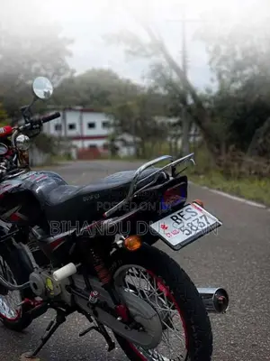 Bajaj CT-100 2017 Motorbike (Used)