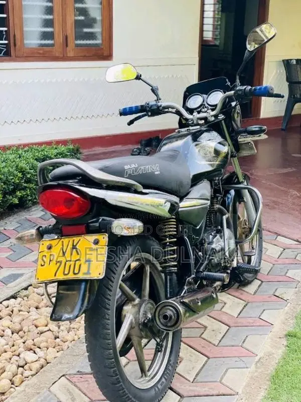 Bajaj Platina 2010 Motorbike (Used)