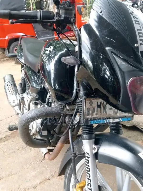 Bajaj Pulsar 2005 Motorbike (Used)