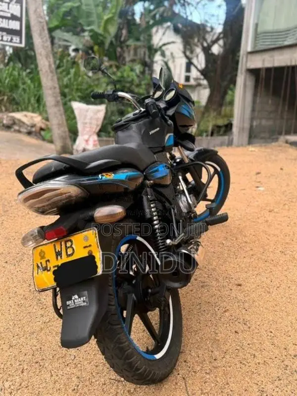 Bajaj Discover 2011 Motorbike (Used)